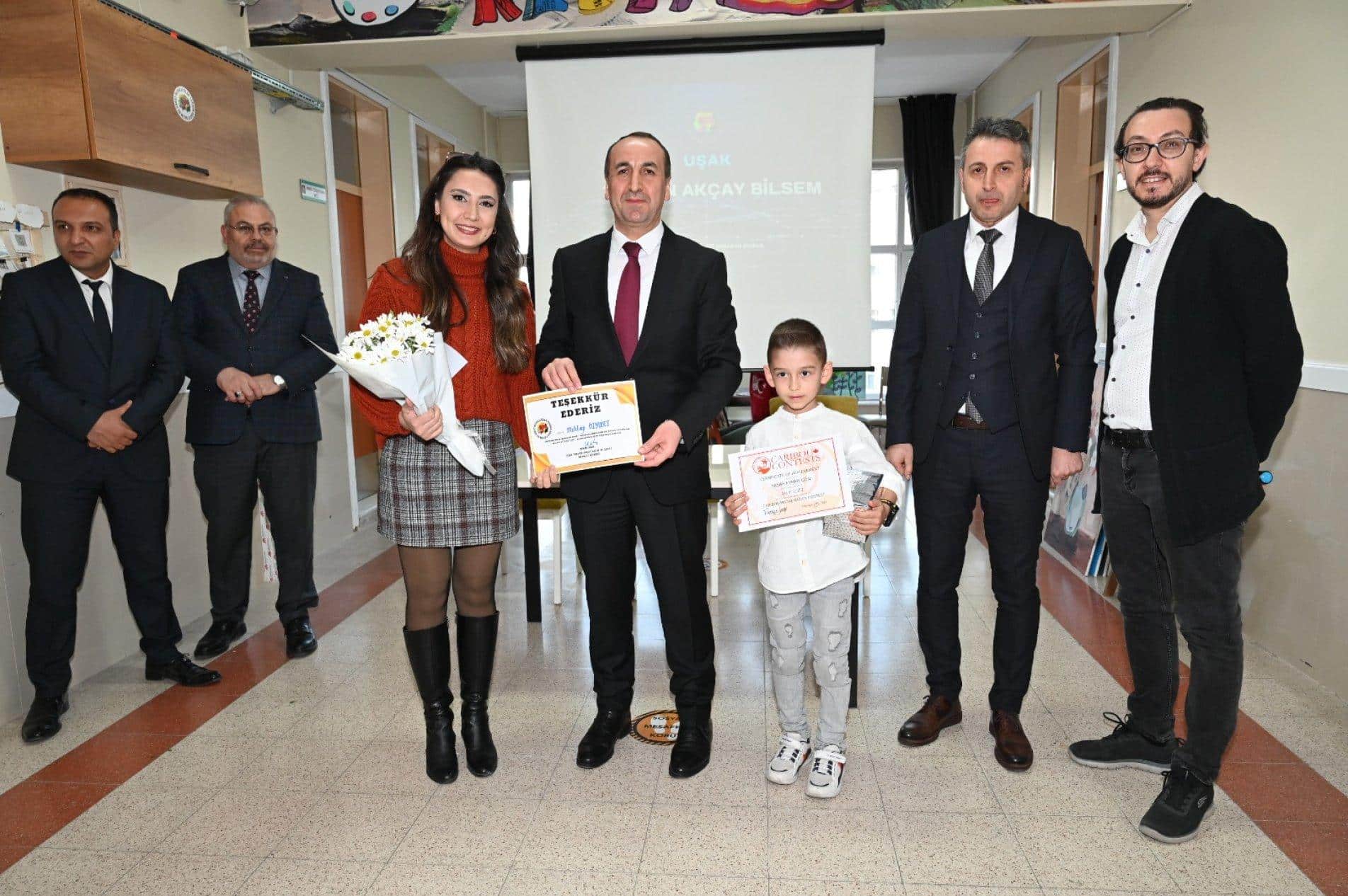 Uşak’tan Sekiz Öğrenci, Matematik Yarışmasında Dünya Birincisi Oldu 6