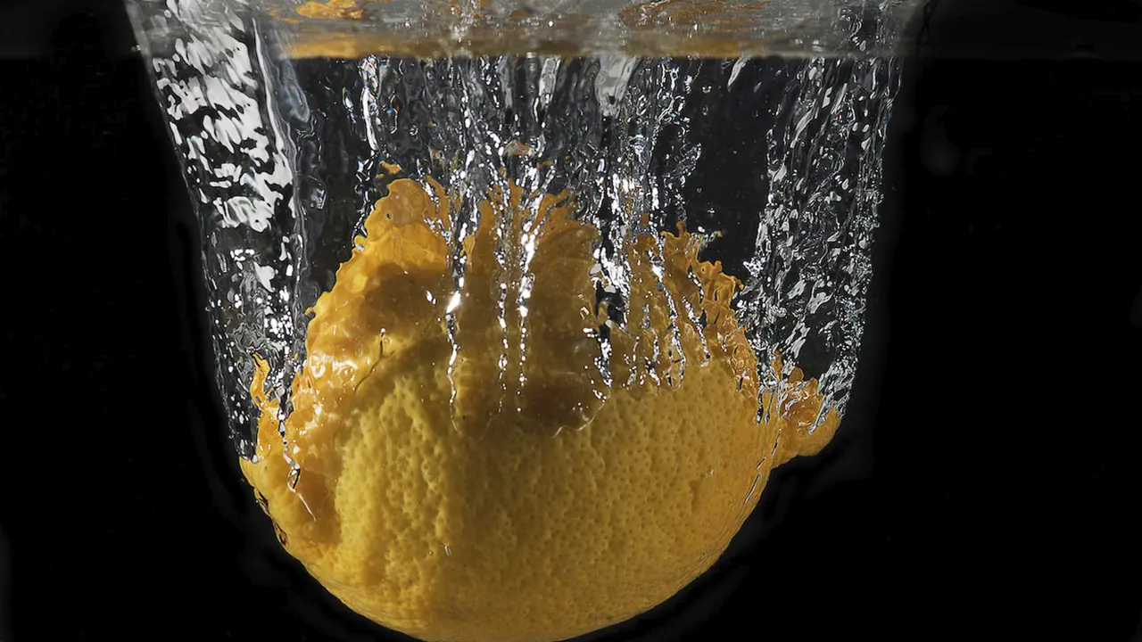 Canan Karatay'ın Sözleriyle Limonlu Su: Sağlığınıza Vurulan Vitamin Bombası! 7