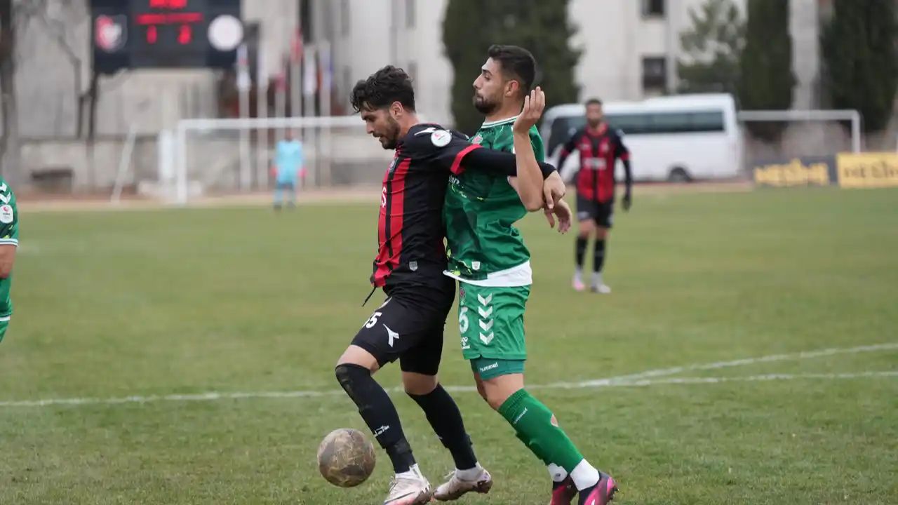 Foto Galeri: Uşakspor 2-3 Amasyaspor 3
