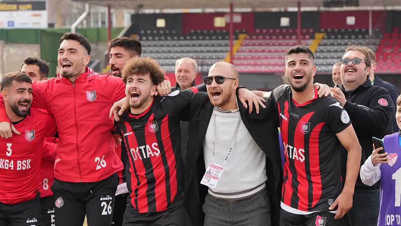 Uşakspor, Türk Metal Maçından Kareler 12