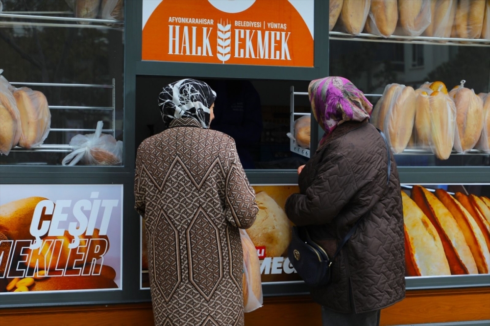 Afyonlular! Halk Ekmek Büfeleri Hizmete Başladı
