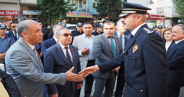 Uşak Emniyet Müdürü Ergüder'e uğurlama töreni
