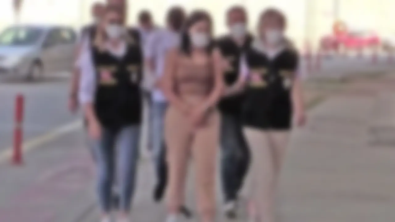 Afyonkarahisar'da Fuhuş Operasyonu: 4 Kişi Tutuklandı