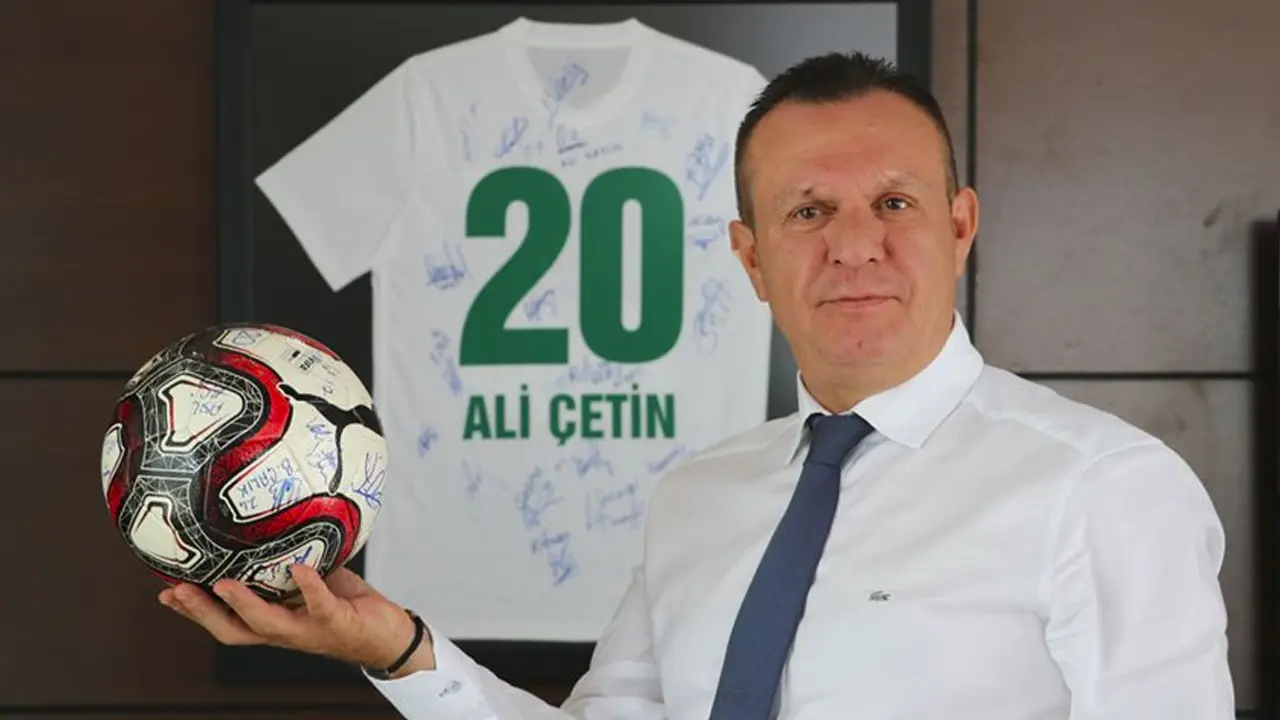 Eski Denizlispor Başkanı Ali Çetin Bıçaklandı!