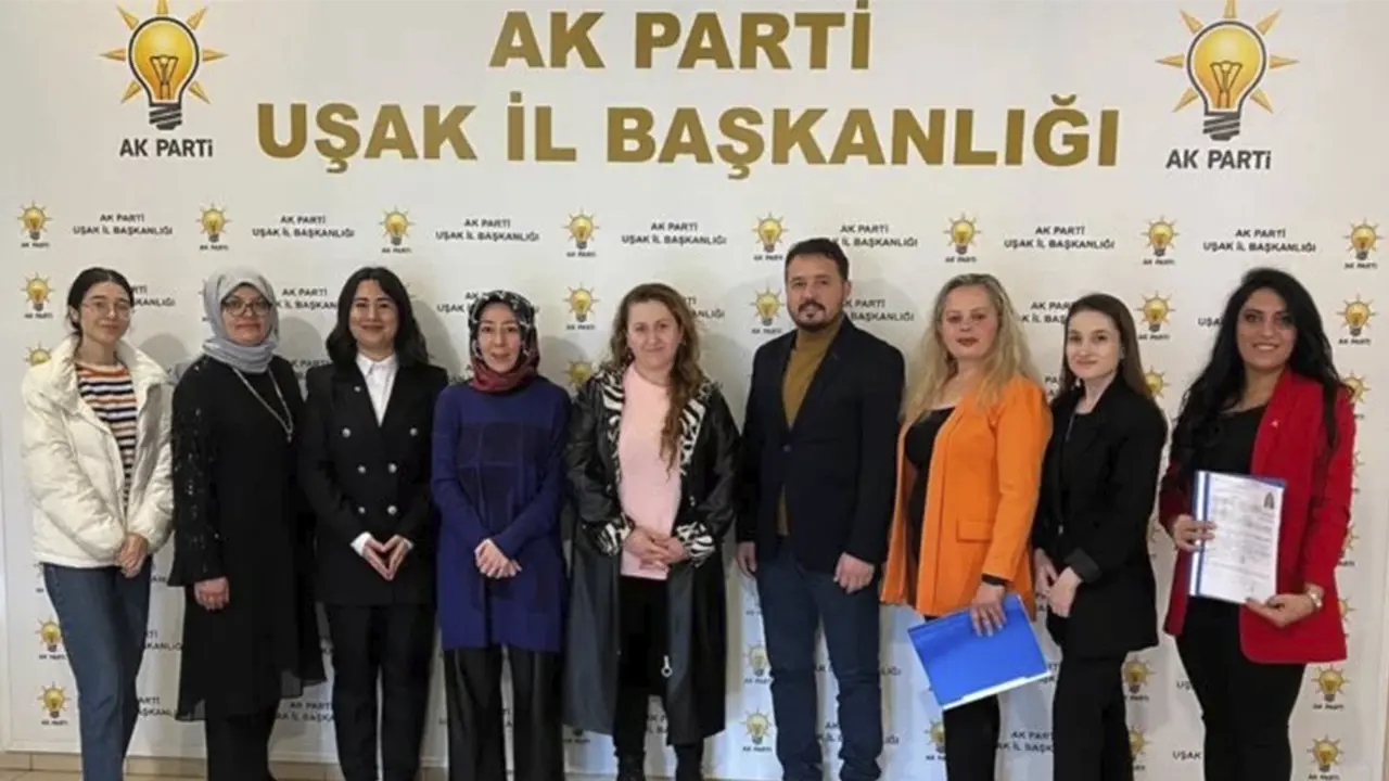Uşak Ak Parti’de Kadın Adaylar Erkeklerden Fazla