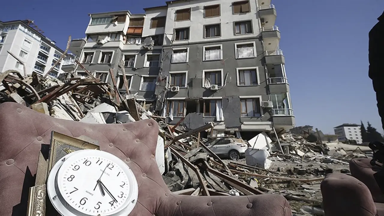 Google'ın Deprem Uyarı Sistemi: Teknolojik Güvenlik Önlemi mi