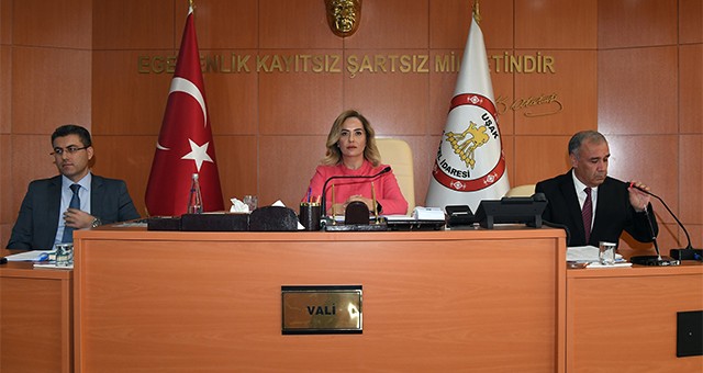 UŞAK VALİLİĞİ İL KOORDİNASYON KURULU 2019 YILI IV. TOPLANTISI ÖZMERKEZ İL GENEL MECLİSİ TOPLANTI SALONUNDA YAPILDI