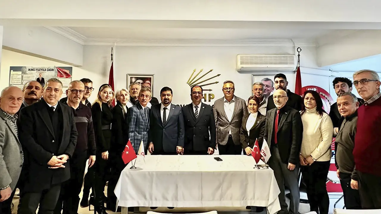 CHP Uşak Vekili Karaoba Yalova’da Toplantıya Katıldı