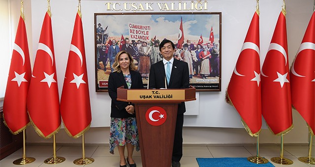 JAPONYA'NIN ANKARA BÜYÜKELÇİSİ AKİO MİYAJİMA, VALİ FUNDA KOCABIYIK’I ZİYARET ETTİ
