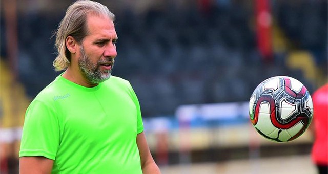 UŞAKSPOR, TEKNİK DİREKTÖRÜ TOLGA DOĞANTEZ İLE KARŞILIKLI ANLAŞARAK YOLLARINI AYIRDI