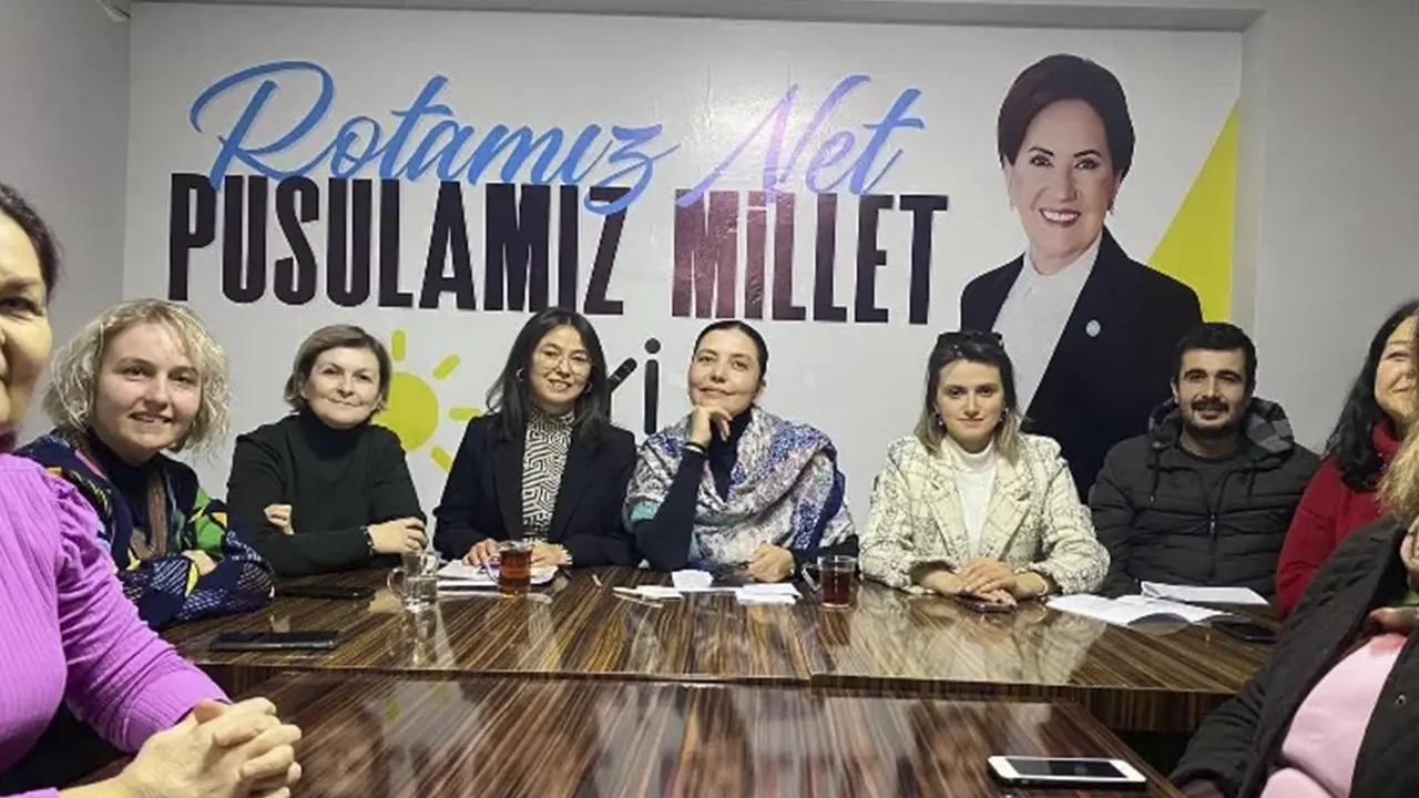 Uşak İyi Parti İl ve Merkez İlçe Birlikte Toplandı