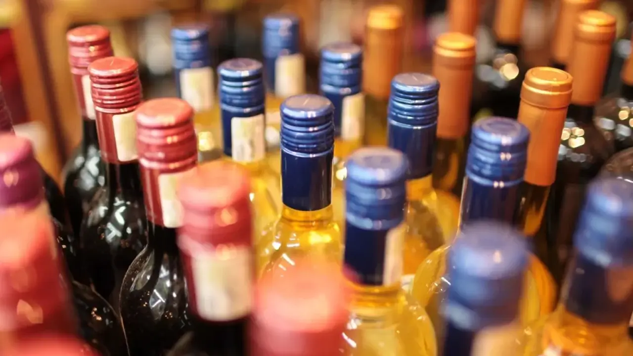 Uşak'ta Alkol ve Sigaraya Ek Zam Gelecek!