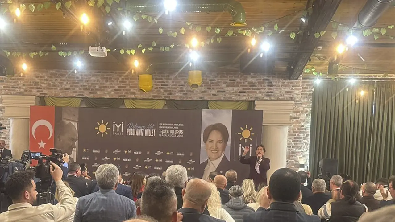 Meral Akşener, Ankara ile İstanbul'u İlk Kez Uşak'tan Açıkladı!