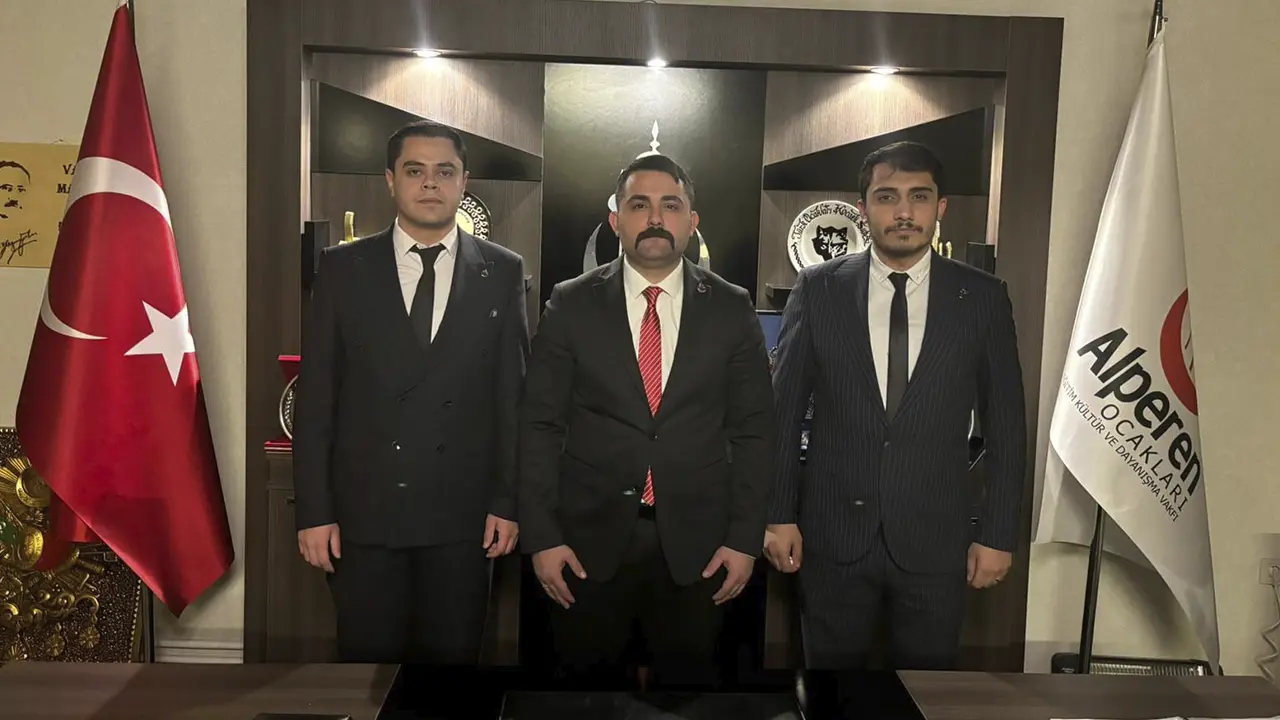 Uşak Alperen Ocakları 12 Şehidimiz İçin Açıklama Yaptı