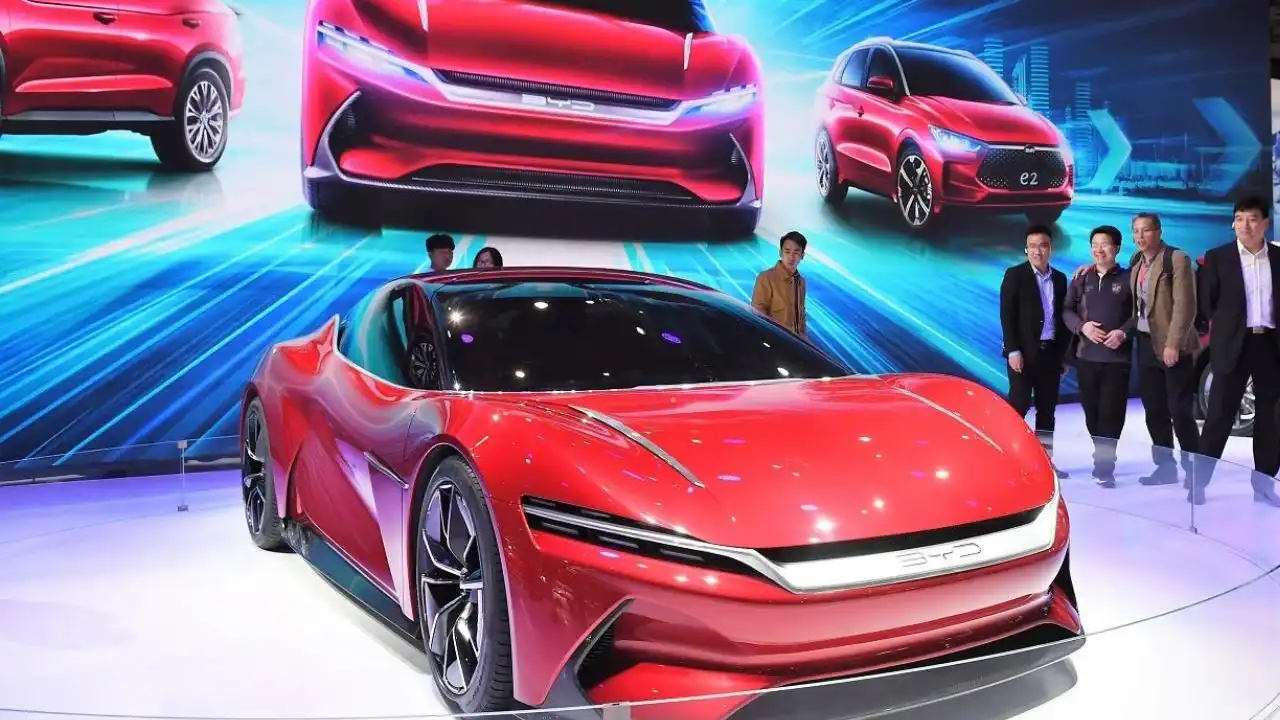 Çinli BYD, Tesla'nın Elektrikli Otomobil Tahtına Göz Dikiyor!