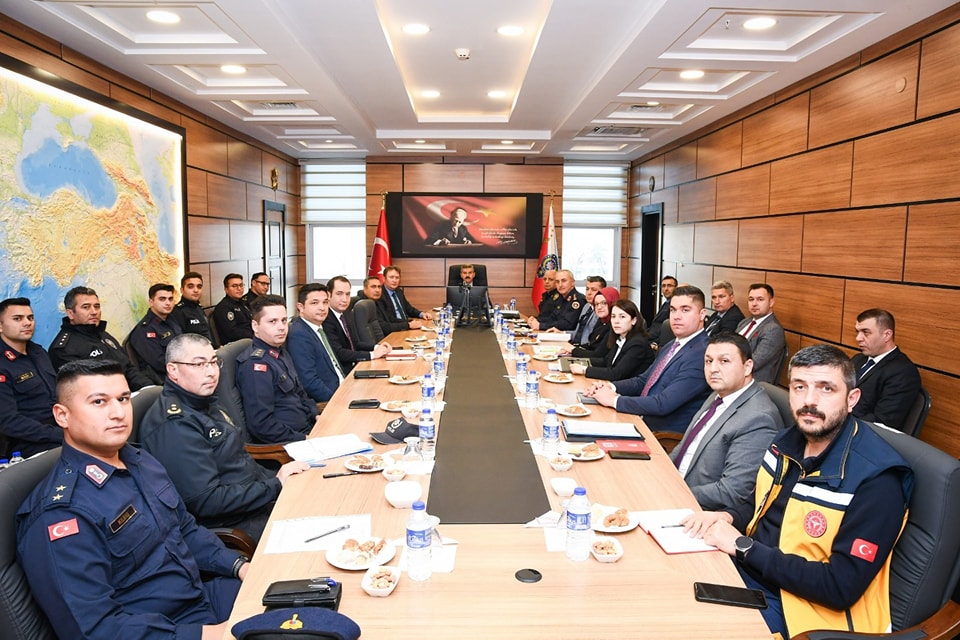 Uşak Valisi’nden Yılbaşı Öncesi Huzur Toplantısı