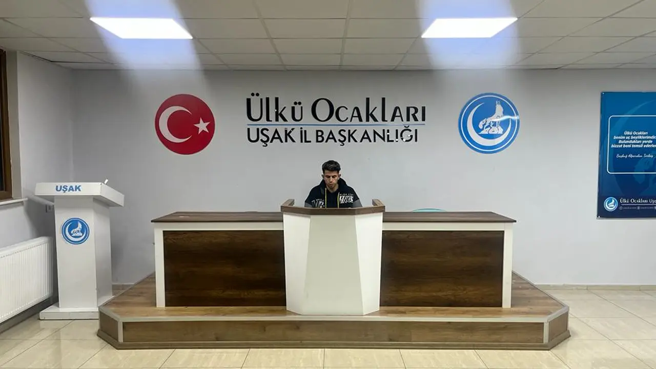 Ülkü Ocakları Şehitlerimize Yasin Okudu