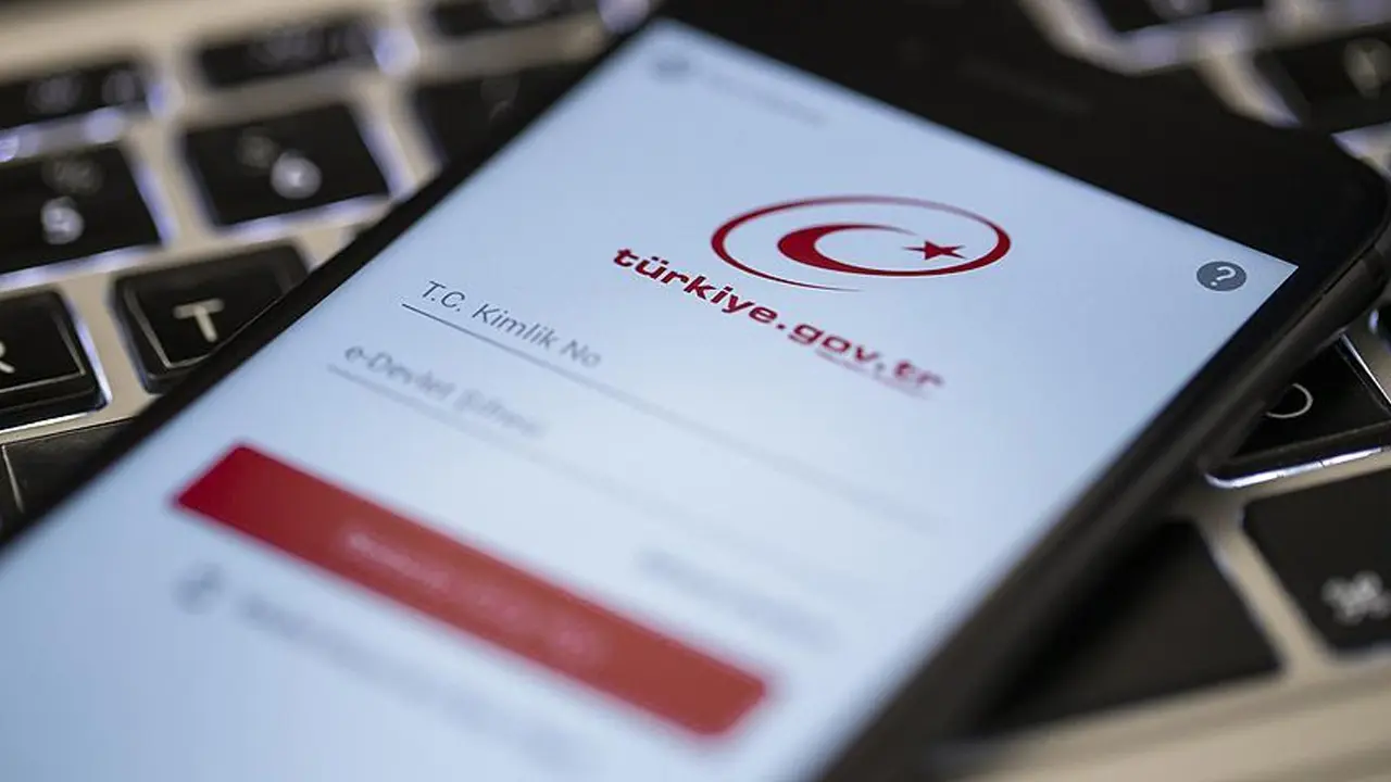 Uşak'ta Alarm: Dolandırıcılar E-Devlet Maskesiyle Saldırıda!