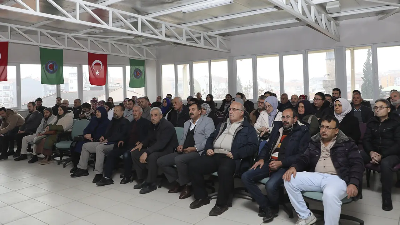 Uşak’ta Arıcılık Kursuna İlgi Giderek Artıyor