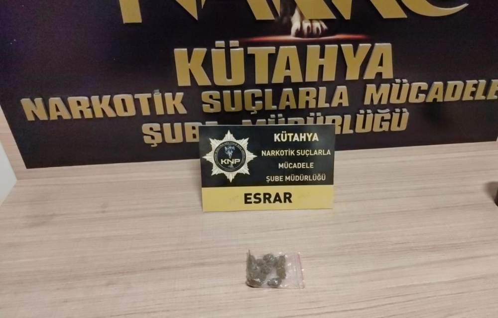 Kütahya'da Uyuşturucu Operasyonu: 2 Tutuklu