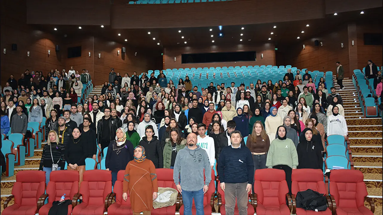 Sma İçi̇n Ses Aç" Farkındalık Konferansı Gerçekleşti̇ri̇ldi