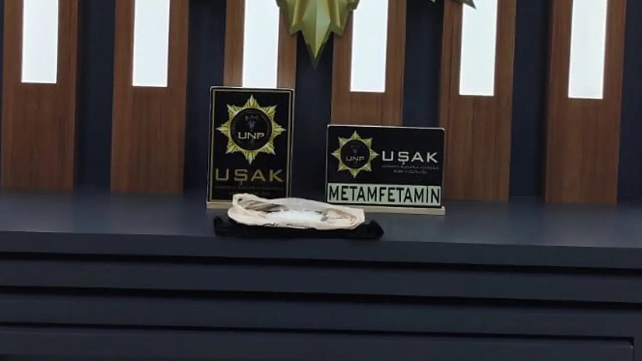 Uşak'ta Büyük Başarı: 245 Gram Metamfetamin Ele Geçirildi!