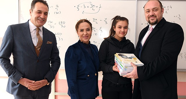 UŞAK VALİLİĞİNDEN EĞİTİME BÜYÜK DESTEK