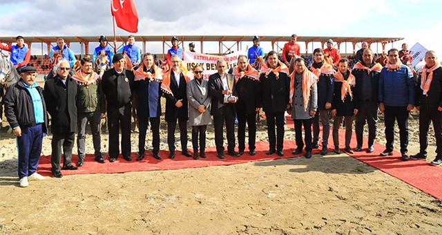 UŞAK BELEDİYESİ 5. GELENEKSEL ATLI CİRİT TURNUVASI’NDA KAZANAN BELLİ OLDU