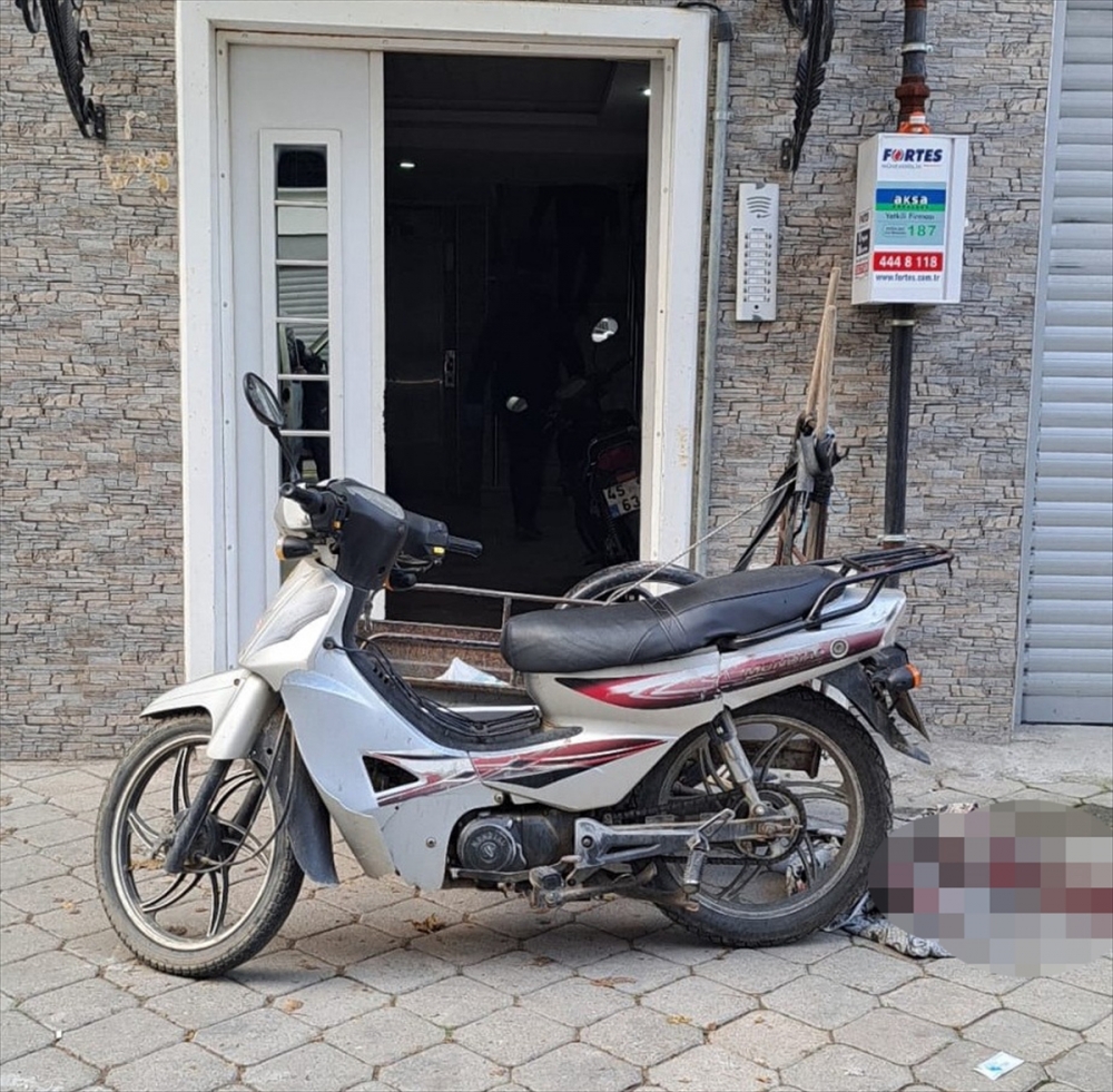 Manisa'da eski karısının tüfekle öldürdü