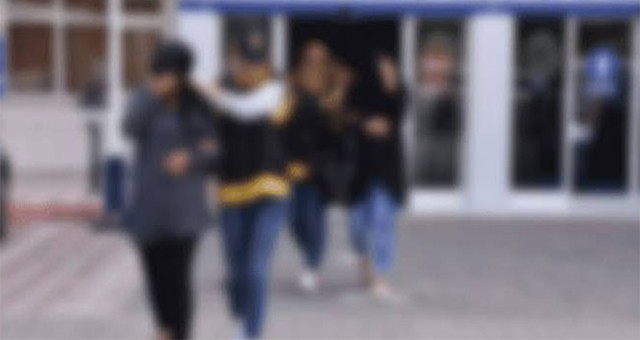 UŞAK'TAKİ FUHUŞ OPERASYONUNDA BİRİ POLİS 5 KİŞİ TUTUKLANDI