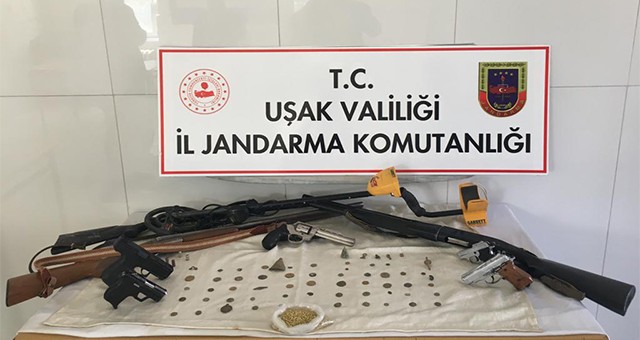 BANAZ'DA TARİHİ ESER KAÇAKÇILIĞI  OPERASYONUNDA 2 KİŞİ YAKALANDI