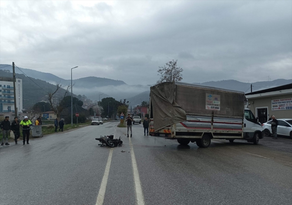 Aydın'da kazada  motosikletin sürücüsü öldü