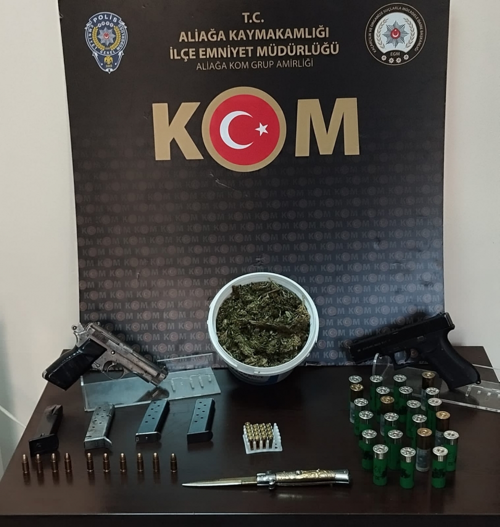 İzmir'de silah kaçakçılığı operasyonunda 8 kişi yakalandı
