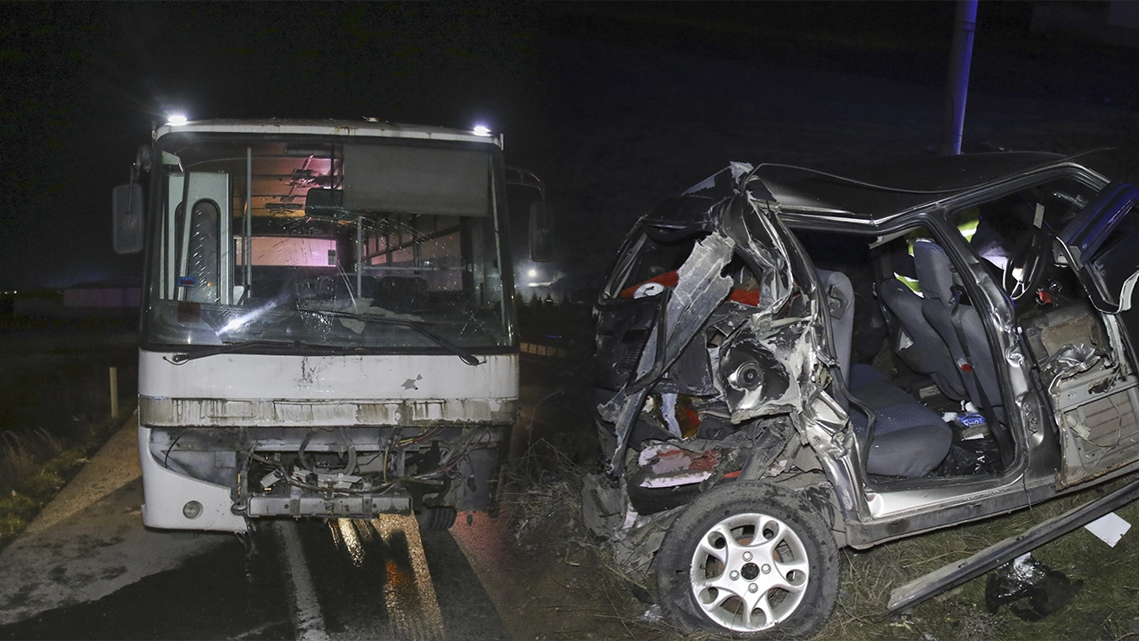 Uşak'ta İşçi Servisi İle Otomobil Çarpıştı: 7 Yaralı