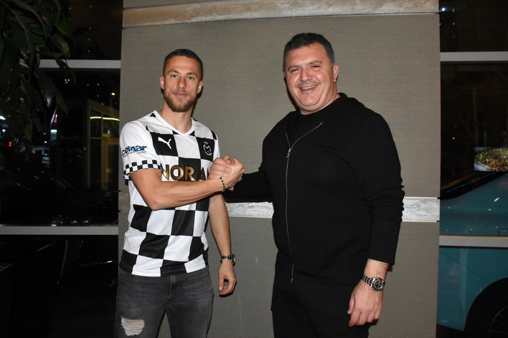 Manisa FK, Djokanovic ve Sinan Osmanoğlu'nu transfer etti