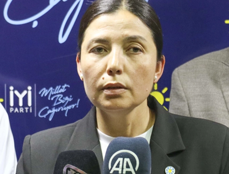 İyi Parti İl Başkanı Obalı, Ak Partiye Çattı! 'Şafak' Saydı..