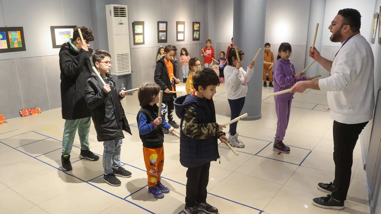 Çocuklar Haydi Bilim Sanat Çocuk Şenliğinde Eğlendi