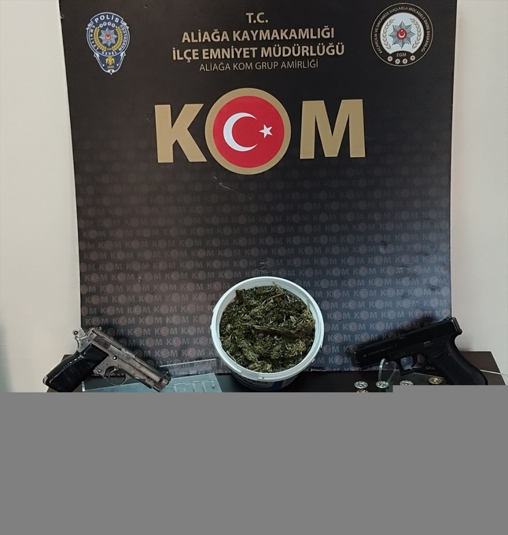İzmir'deki silah kaçakçılığı operasyonunda 8 şüpheli yakalandı