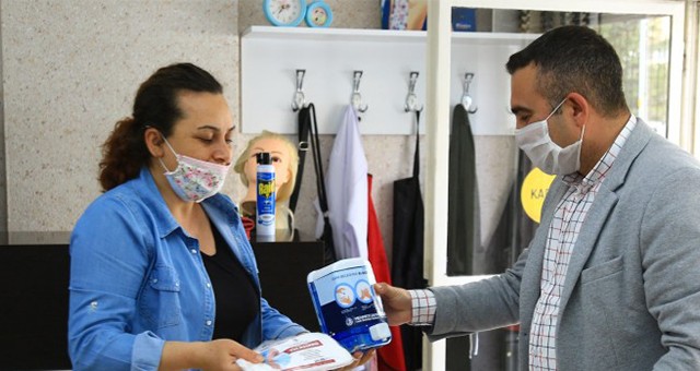 UŞAK BELEDİYESİ’NDEN NORMALLEŞME SÜRECİNE DEZENFEKTE DESTEĞİ