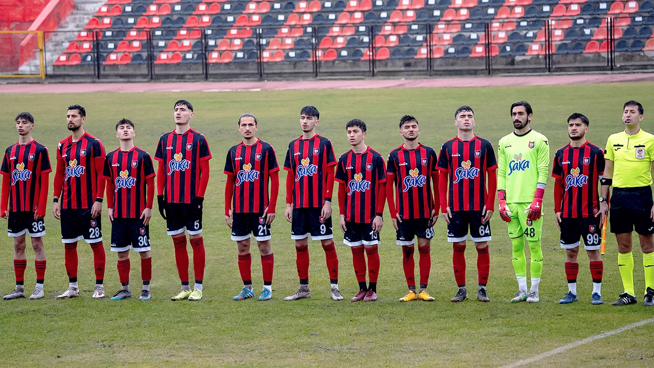 Uşakspor 13 Altyapı Oyuncusu İle İskenderun Deplasmanına Çıkıyor