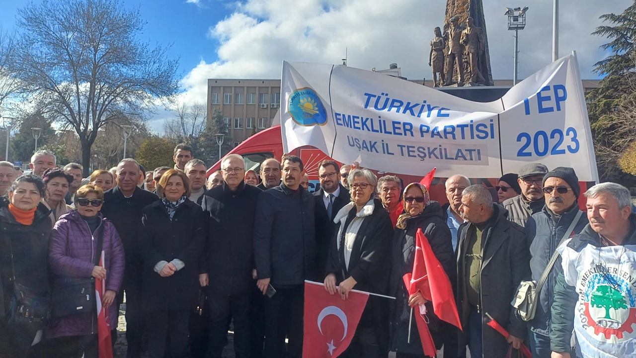 Uşaklı Emekiler Eylem Düzenledi..!