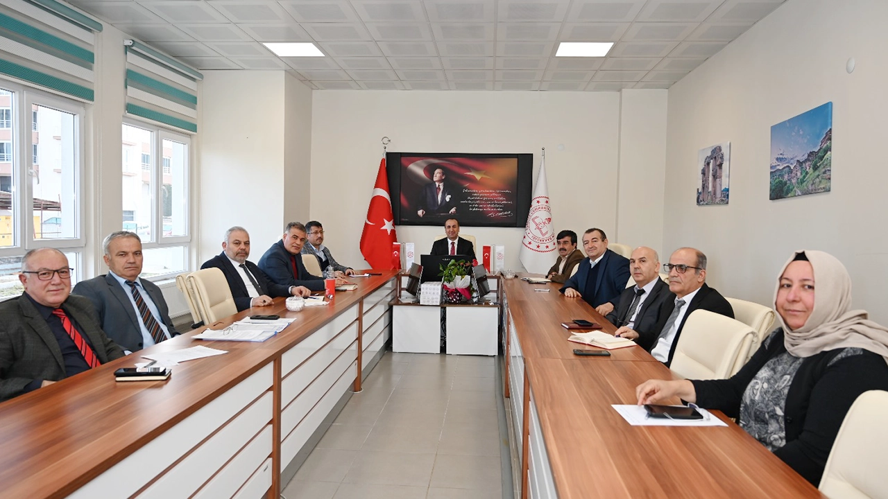Milli Eğitim Müdürlüğü Haftalık Değerlendirme Toplantısı Yaptı