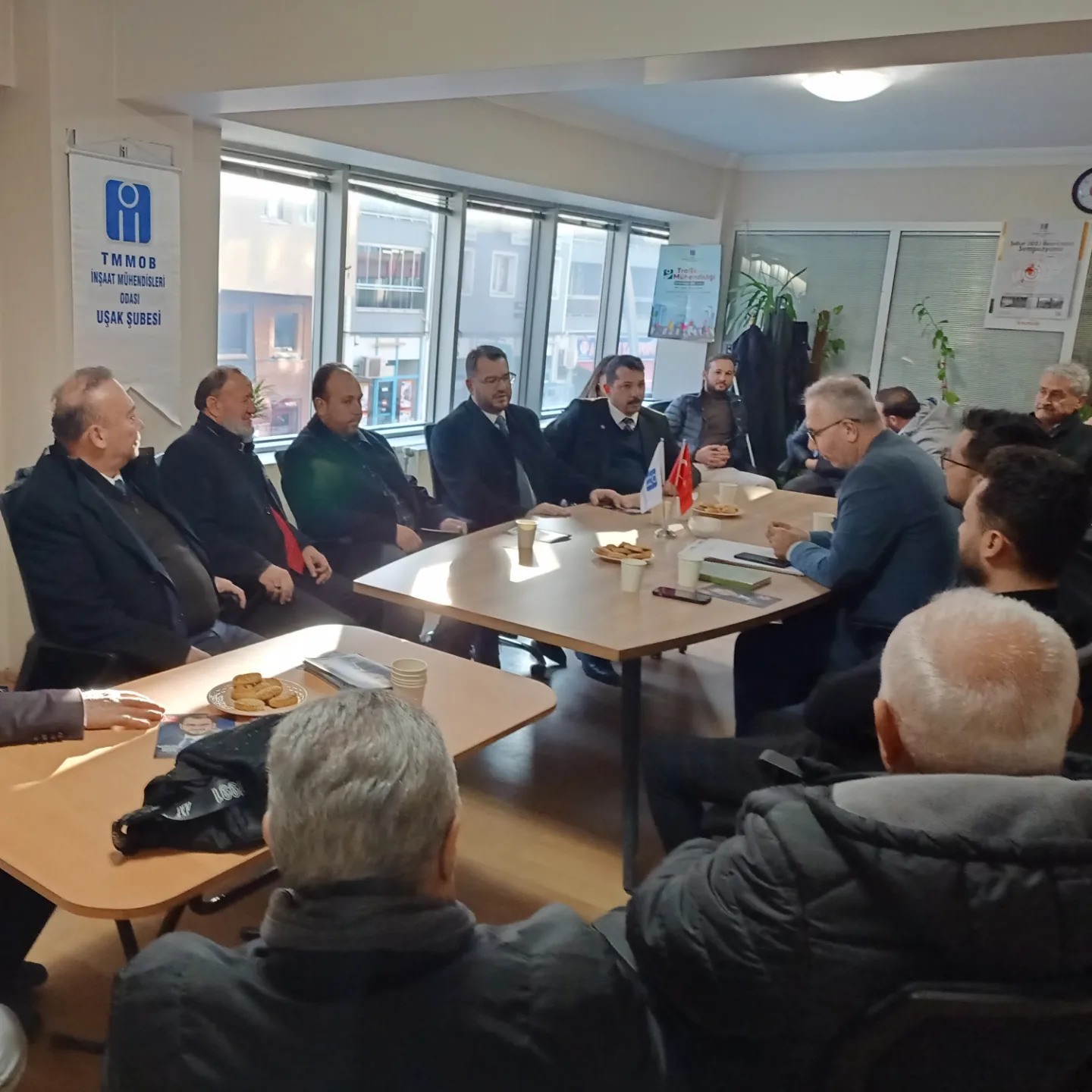 Uşak Belediye Başkan Adayları İnşaat Mühendislerini Ziyaret Etti