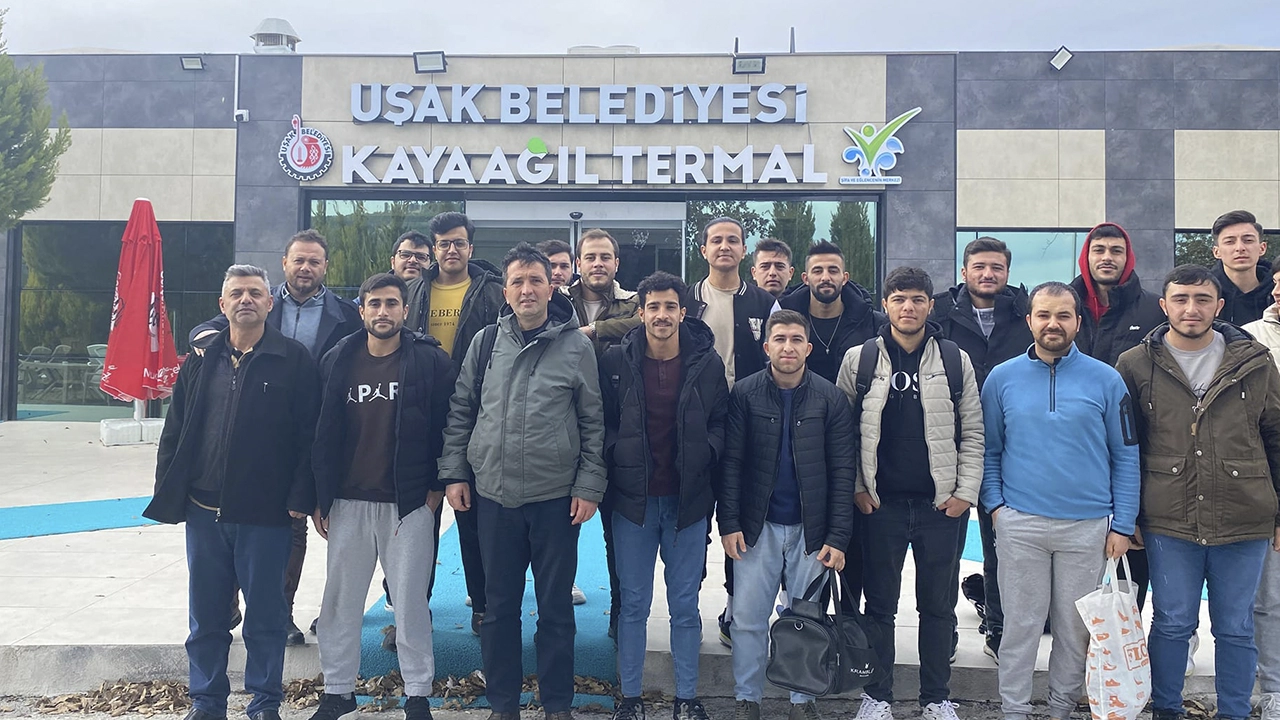 Müftülük Gençlerle Kampta