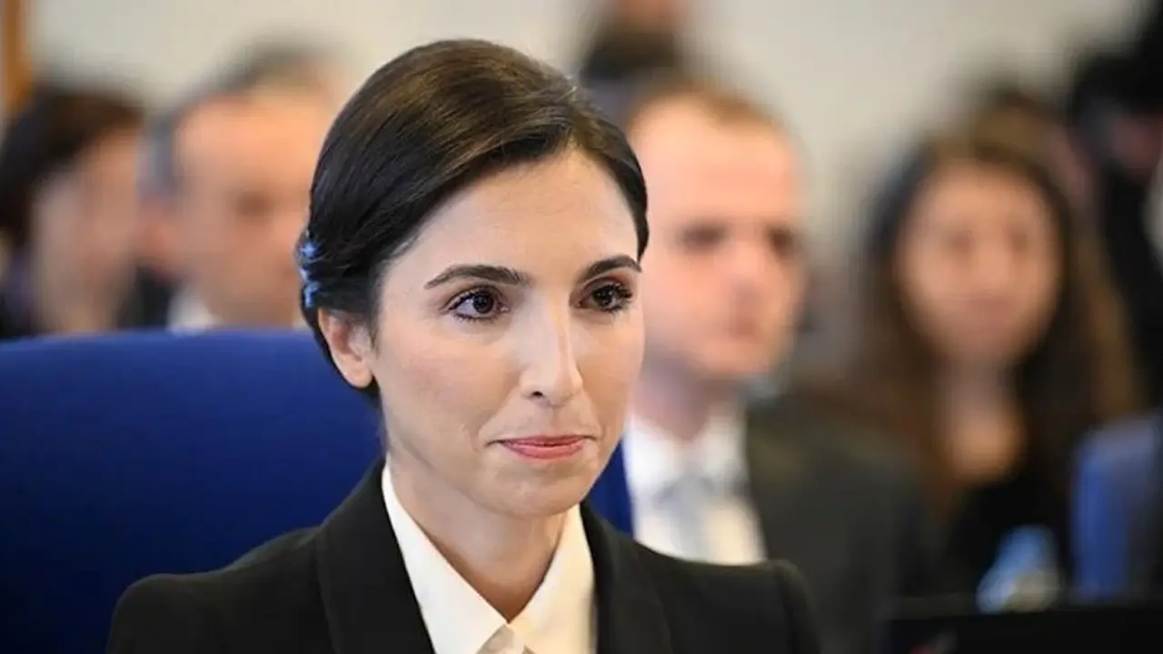 Merkez Bankası Başkanı Hafize Gaye Erkan Görevden Affını İstedi