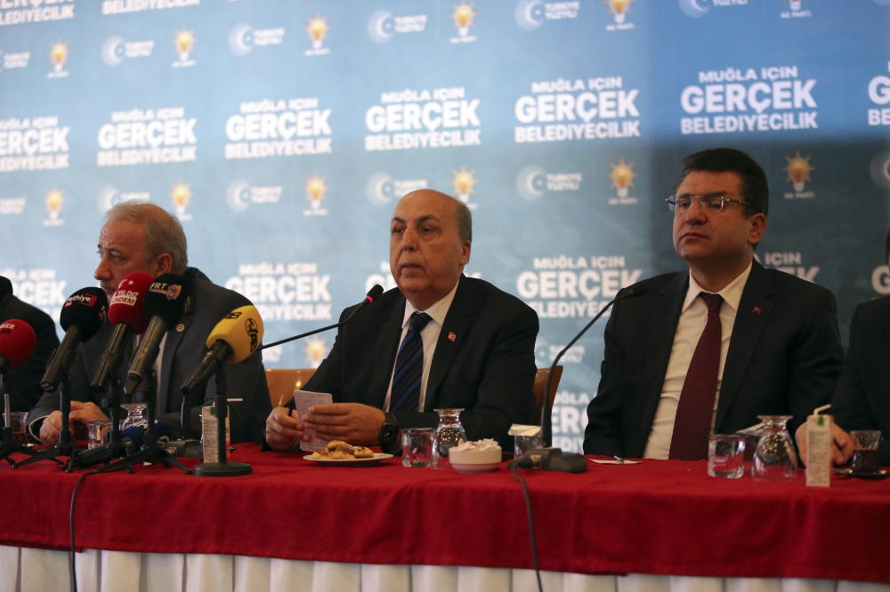 Muğla'daki belediye başkan adayları gazetecilerle bir araya geldi