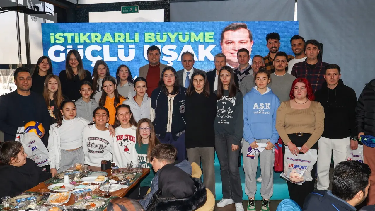 Başkan Çakın'ın Pazar mesaisi yoğun geçti