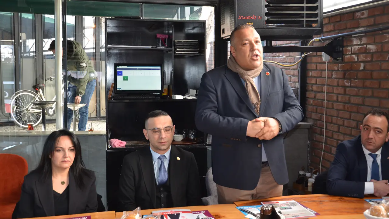 Sezer Ateş, “Genel Başkanımız Arkamızda Uşak’a Dönmeden Projemiz Onaylanır”