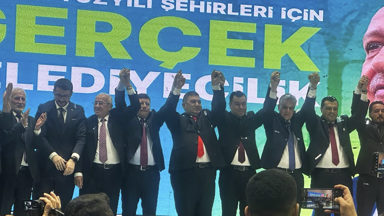 Ak Parti Uşak İlçe ve Belde Belediye Başkan Adayları Tanıtımı Yapıldı
