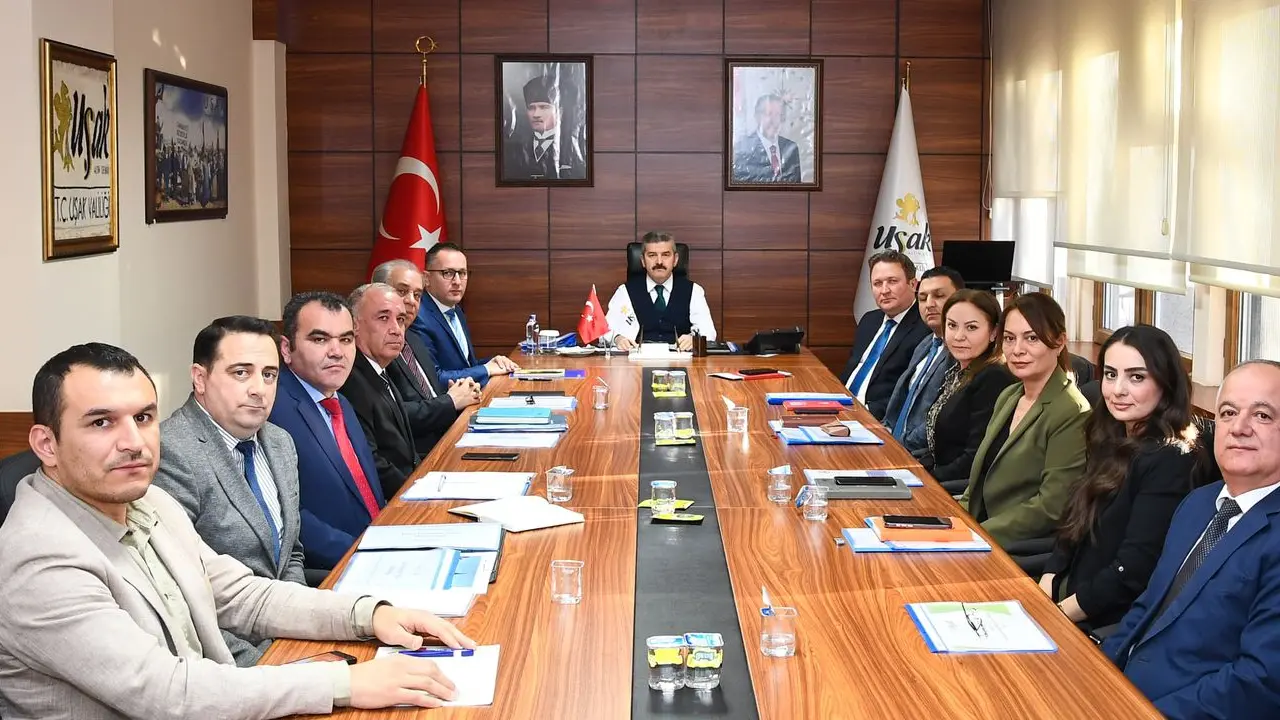 Vali̇ Ergün Birim Müdürleri̇ İle 2023 Yılını Değerlendirdi